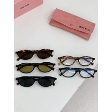 Miu miu Sunglasses